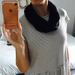Black infinity scarf